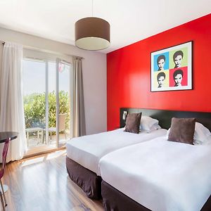 Comfort Zimmer mit Kingsize-Bett